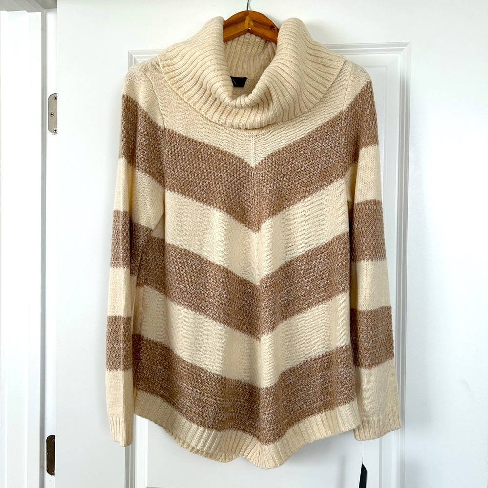 NWT BCX Brown Oatmeal Turtleneck Tunic Sweater - Size L